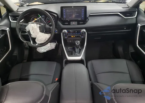 2021 Toyota Rav4 Xle Premium from USA, damaged, VIN 2T3C1RFV2MC171935